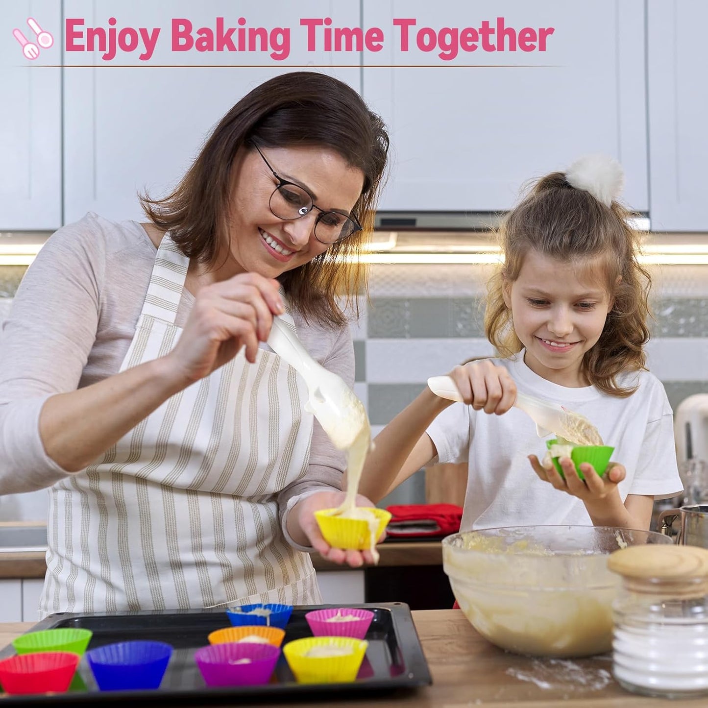 BUY 1 GET 1 FREE – 2PCS One-Click Cupcake Batter Scoop & Cake Decorating Tool